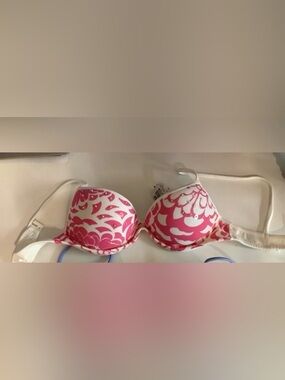 Recco Size Medium Brazilian Underwire/Push Up Bikini Top. New